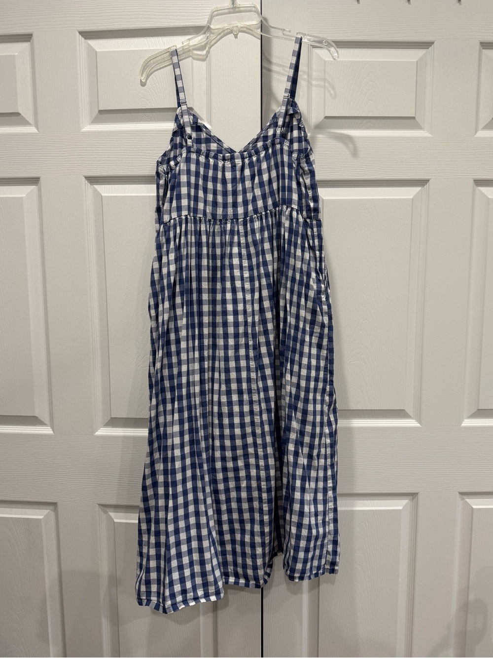 Old Navy Maxi Dress - Picture 2 of 4